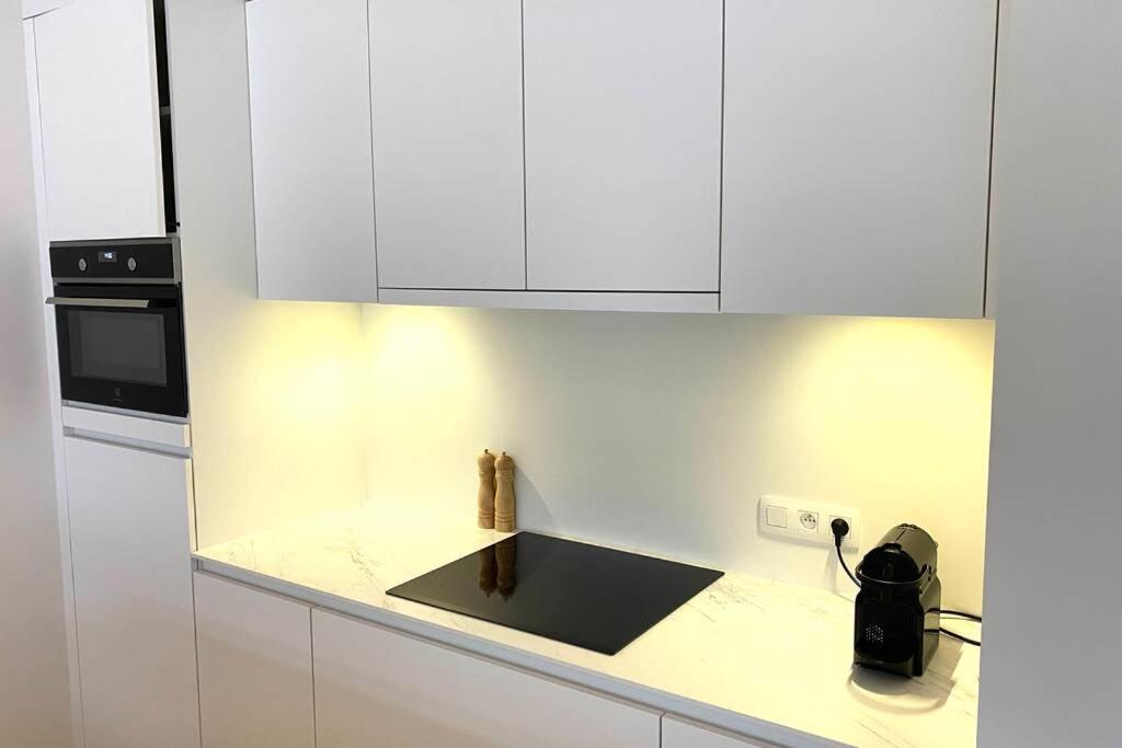 Schitterend Nieuwbouw Appartement In Gent Eksteriør billede